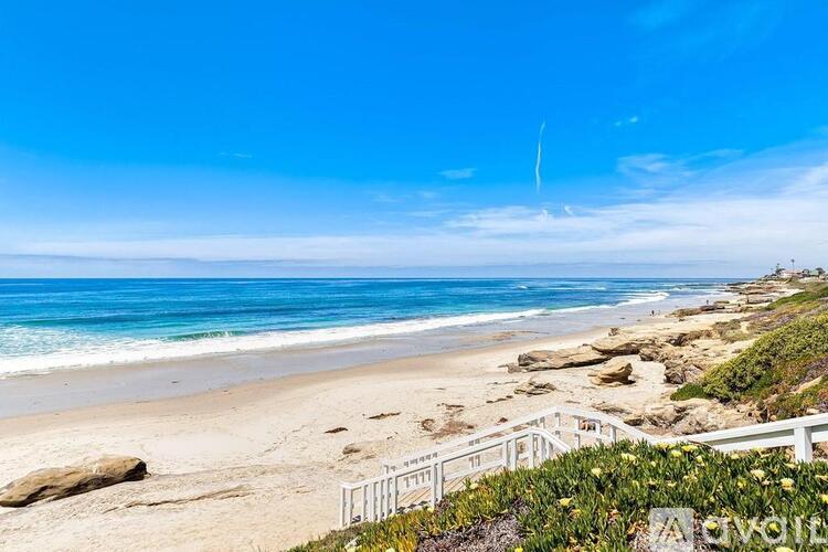 6455 La Jolla Boulevard 1 Apartment for Rent - Photo gallery 3