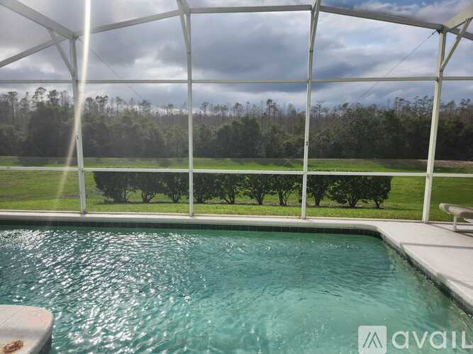 1750 North Hampton Drive 4 Beds Single Family Home for Rent - Photo gallery 2