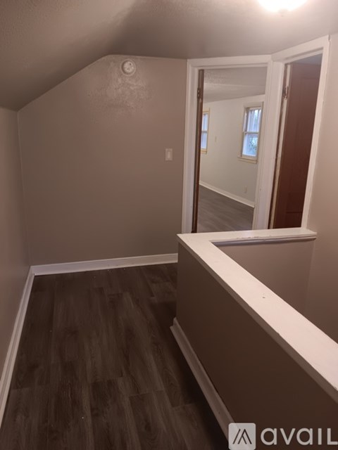 503 2Nd St W 2 Beds Apartment for Rent