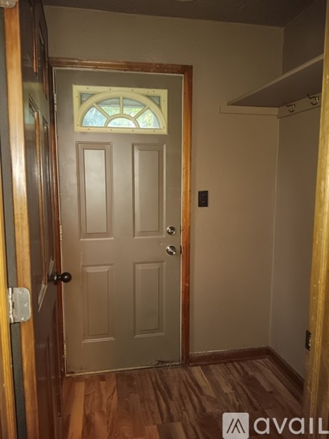 503 2Nd St W 2 Beds Apartment for Rent