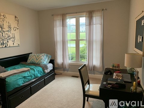 601 Devon Lane 3 Beds Apartment for Rent