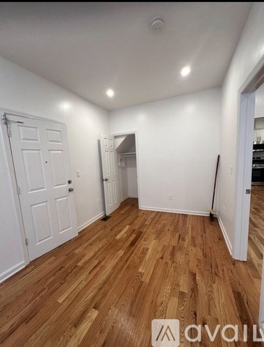 1300 Lincoln St 2 Beds Apartment for Rent