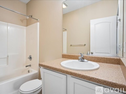 1636 Northwest Prairie Lakes Drive 2 Beds Apartment for Rent