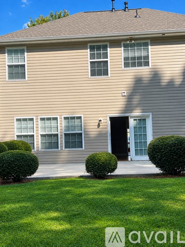 13231 Pontchatrain Avenue 3 Beds Apartment for Rent