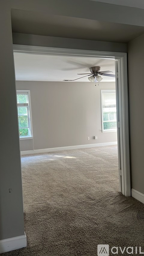 13231 Pontchatrain Avenue 3 Beds Apartment for Rent