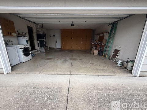 882 Northridge Avenue 3 Beds Apartment for Rent