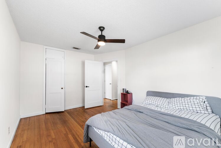 4817 Kerle Street 2 Beds Single Family Home for Rent - Photo gallery 2