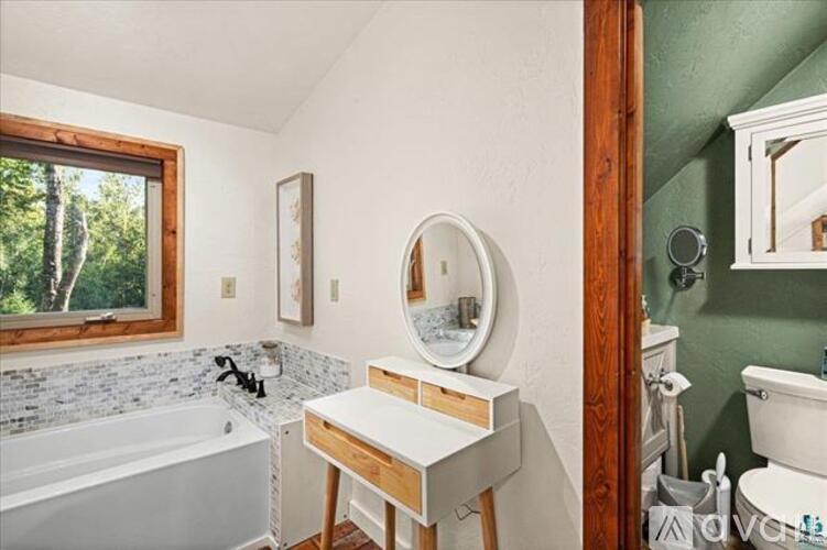 1826 Pine Park Rd 4 Beds Single Family Home for Rent - Photo gallery 5