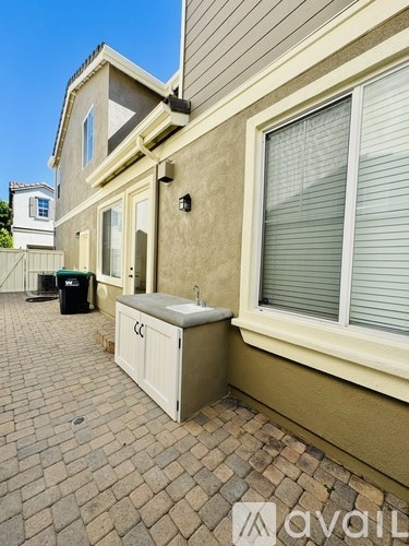 4 Stone Turret Ct 4 Beds Apartment for Rent