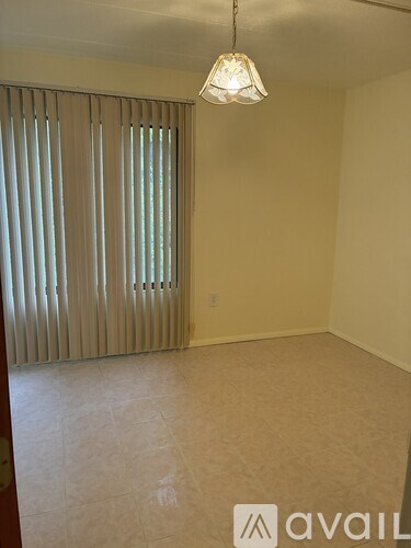 3301 Hewitt Ave 3 Beds Apartment for Rent