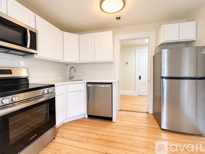 109 Bowen St 1 Apartment for Rent - Photo gallery 1