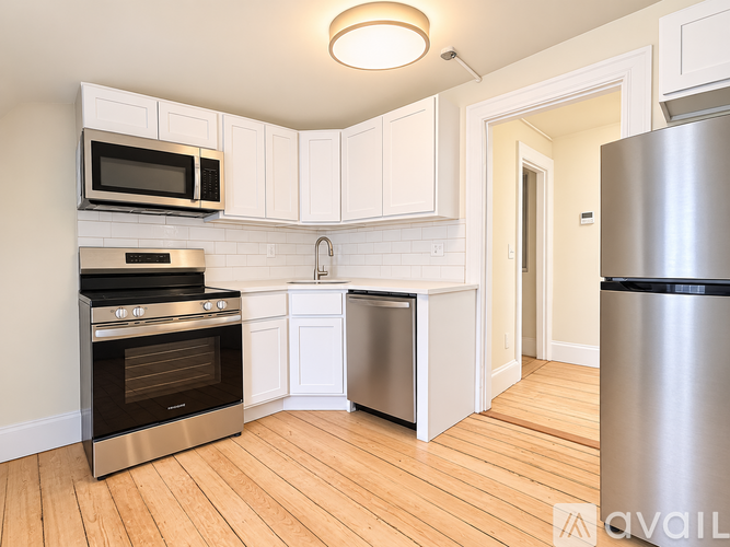 109 Bowen St 1 Apartment for Rent - Photo gallery 2