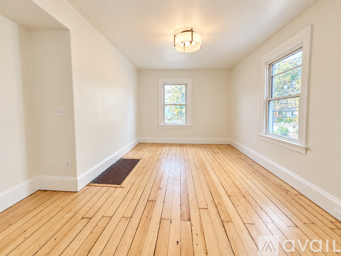 109 Bowen St 4 Beds Apartment for Rent - Photo gallery 4