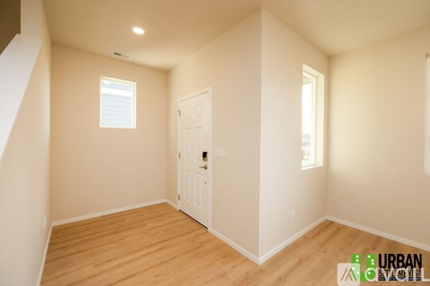 2646 N Swainson Ln 3 Beds Apartment for Rent