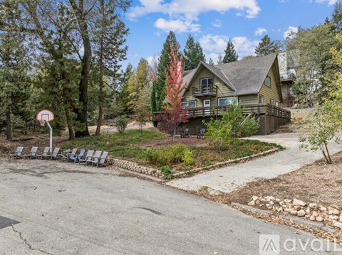964 Tirol Way 4 Beds Apartment for Rent