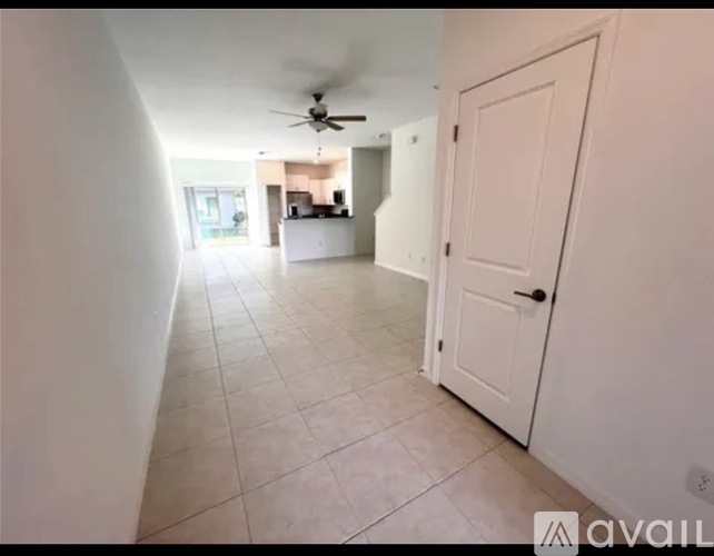 8340 Cor Pne Wy 3 Beds Apartment for Rent - Photo gallery 4