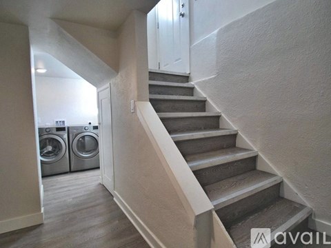 280 S Franklin St 3 Beds Apartment for Rent