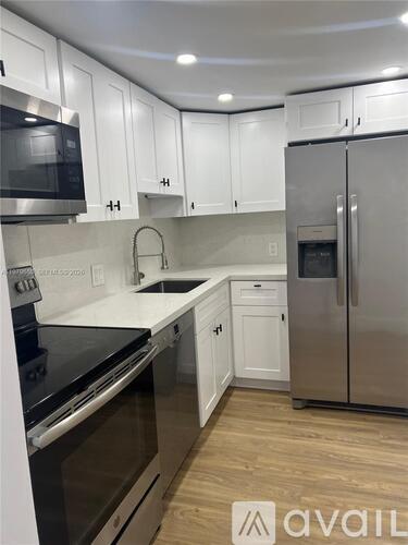 20301 W Country Club Dr 2 Beds Apartment for Rent - Photo gallery 2