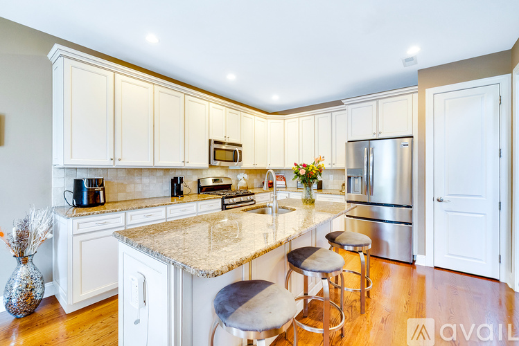 108 Carriage Court 3 Beds Single Family Home for Rent - Photo gallery 5