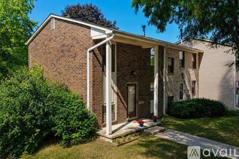 8358 Lakeview Ct 2 Beds Apartment for Rent