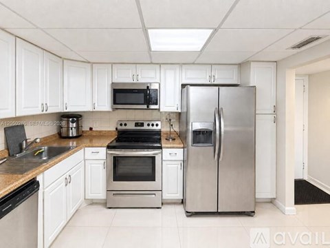13499 Biscayne Blvd 2 Beds Apartment for Rent