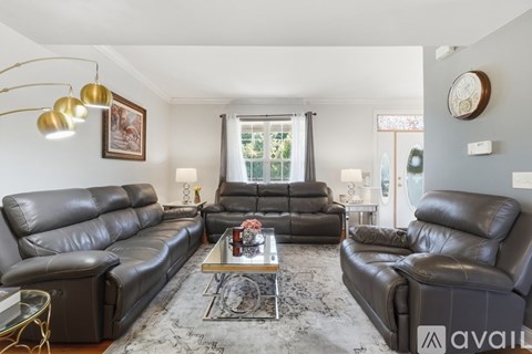 1060 Kufrin Way 3 Beds Apartment for Rent