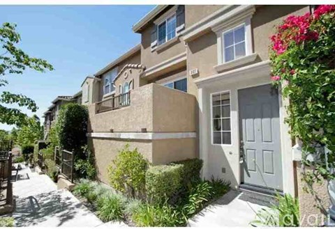3127 Saint Florian Way 3 Beds Apartment for Rent