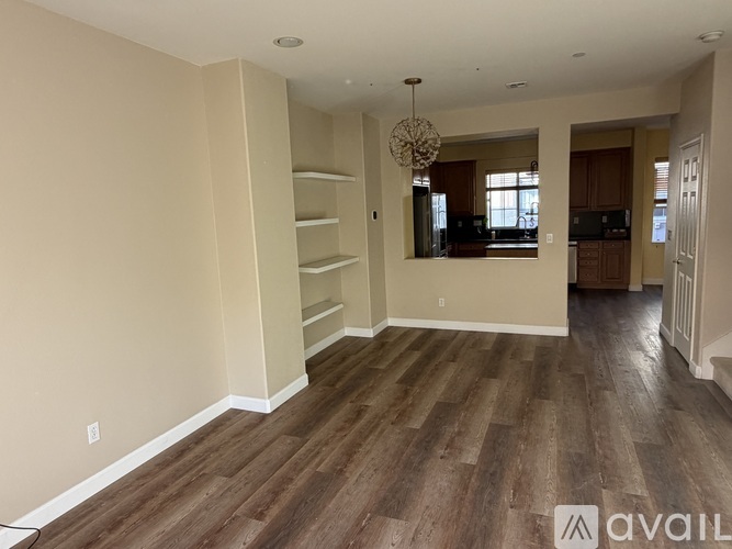 3127 Saint Florian Way 3 Beds Townhouse for Rent - Photo gallery 4