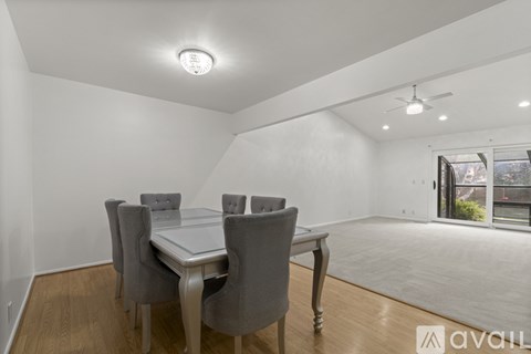 3128 Lindenwood Drive 2 Beds Apartment for Rent