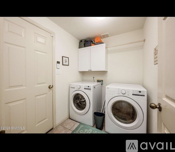 787 Indian Hollow Road 3 Beds Single Family Home for Rent - Photo gallery 1