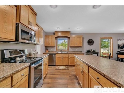 800 Wollak Way 3 Beds Apartment for Rent