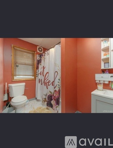 615 Wilson Avenue 3 Beds Apartment for Rent