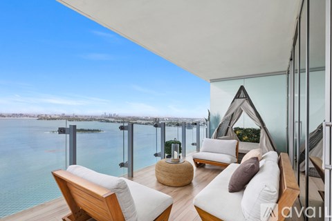 700 Northeast 26Th Terrace 3 Beds Apartment for Rent