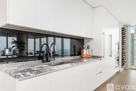 700 Northeast 26Th Terrace 3 Beds Apartment for Rent