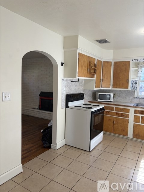 Sigrid Ave 4 Beds Apartment for Rent