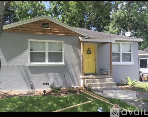 5213 Kingsbury Street 3 Beds Single Family Home for Rent - Photo gallery 2