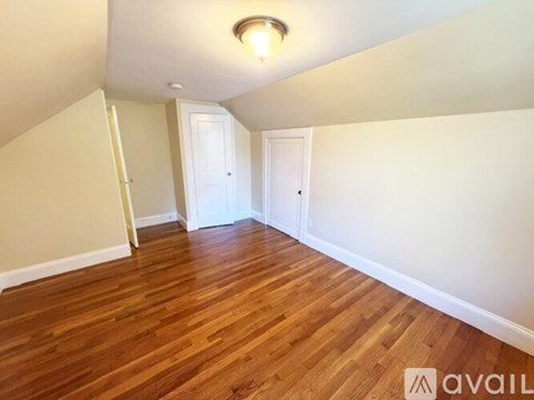 16 Oxford Rd 3 Beds Apartment for Rent