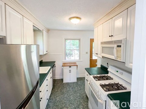23 Gillen Ter 2 Beds Apartment for Rent