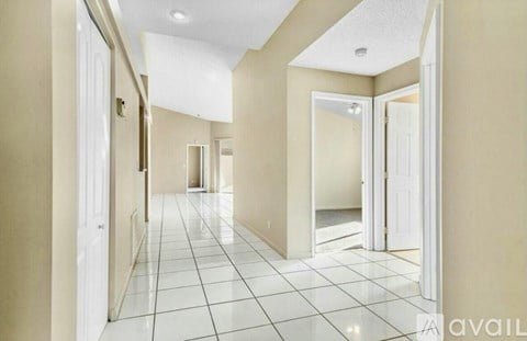 9733 Boca Gardens Cir N 3 Beds Apartment for Rent