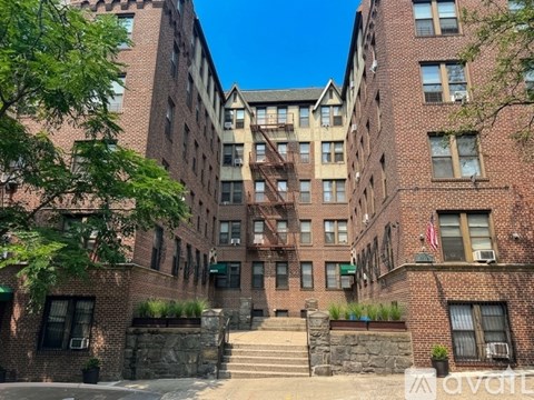 3217 Hull Avenue 2 Beds Apartment for Rent