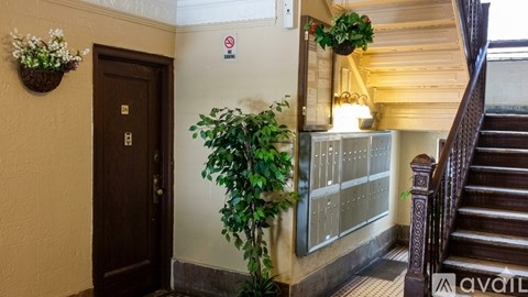 3217 Hull Avenue 2 Beds Apartment for Rent