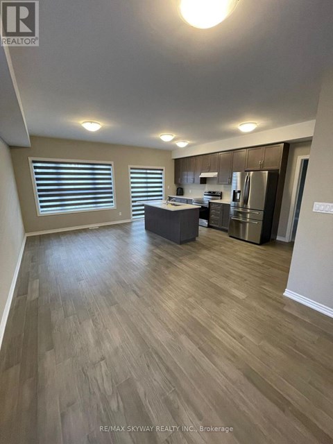 294 WELLANDVALE DRIVE 4 Beds Apartment for Rent