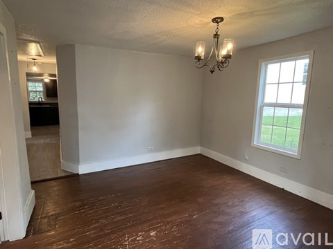 2328 Batavia St 3 Beds Apartment for Rent