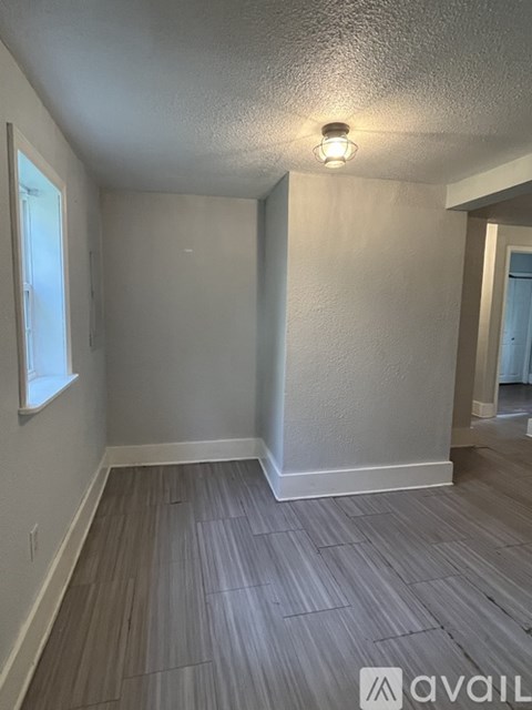 2328 Batavia St 3 Beds Apartment for Rent