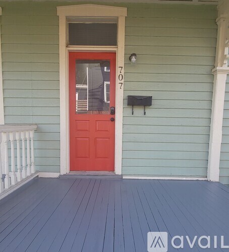 707 14Th St 2 Beds Apartment for Rent