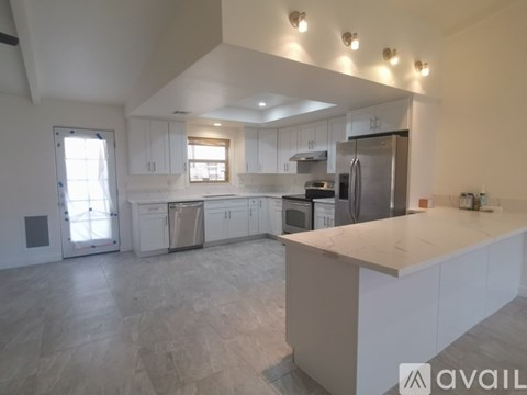 78670 Saguaro Road 3 Beds Apartment for Rent