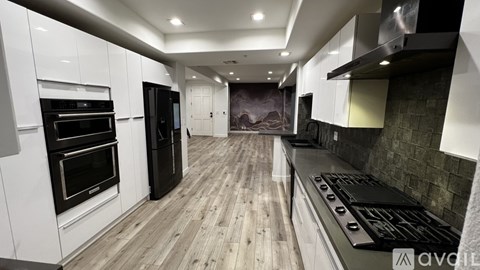 11740 Sunset Blvd 2 Beds Apartment for Rent