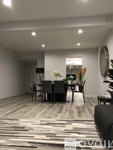 11740 Sunset Blvd 2 Beds Apartment for Rent