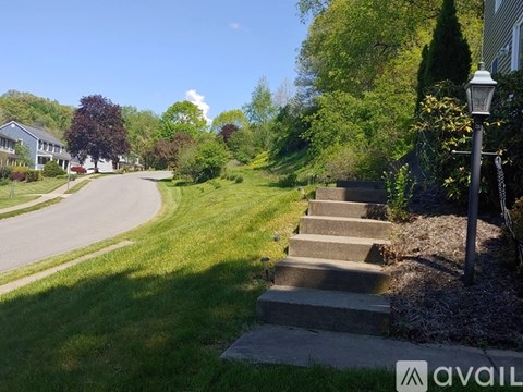 10006 Oakridge Dr 4 Beds Apartment for Rent