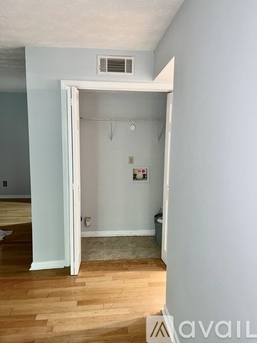 3175 7 Pines Court 2 Beds Apartment for Rent